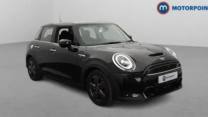 Used Mini Cooper S Comfort 178 HP (130 kW) 2022 Black Hatchback