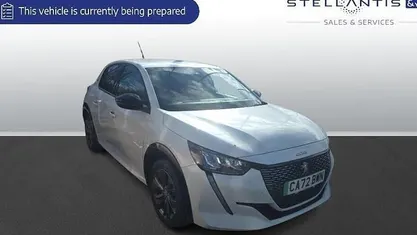 Used Peugeot e-208 Allure+ 100 kW (136 HP) 2023 Hatchback