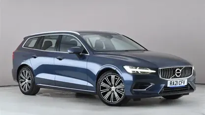 Usado Volvo V60 Inscription 303 HP (222 kW) 2021 Azul Carrinha