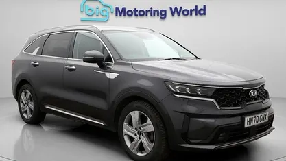 Used 2022 Kia Sorento SUV | £23,800 (Fair price)