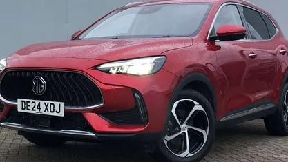 Red Used 2024 MG HS Trophy SUV | £18,995 (Fair price)