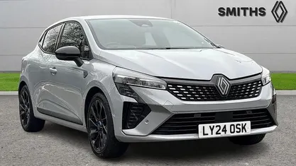 Used 2025 Renault Clio V Esprit Alpine Hatchback | £18,590 (Fair price)