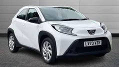 Pure white Used 2023 Toyota Aygo PURE Hatchback | £14,495 (Fair price)