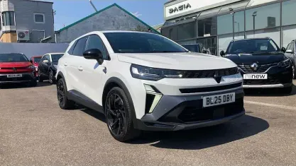 Used Renault Symbioz Techno Esprit Alpine 143 HP (105 kW) 2025 White  SUV