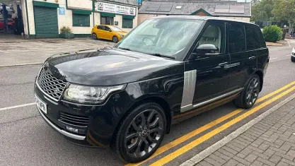 Used Land Rover Range Rover Vogue 258 HP (189 kW) 2014 Black SUV