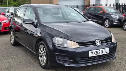 Used VW Golf VII SE 105 HP (77 kW) 2013 Black Hatchback