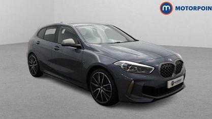 Usado BMW M135 306 CV (225 kW) 2023 Gris Utilitario