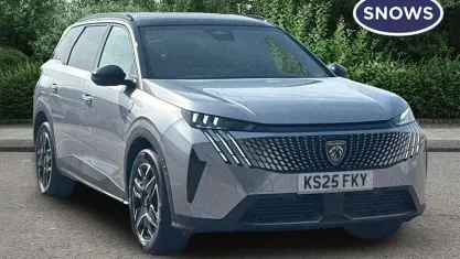 Used Peugeot 5008 GTi 136 HP (100 kW) 2025 Grey SUV