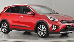 Red Used 2022 Kia Niro 3 SUV | £18,900 (Fair price)
