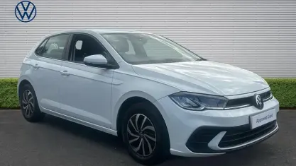 Used VW Polo Life 95 HP (69 kW) 2023 White Hatchback