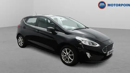 Used Ford Fiesta Zetec 101 HP (74 kW) 2018 Hatchback