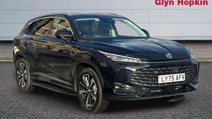 Ny MG HS SE 299 HK (219 kW) 2025 Svart SUV