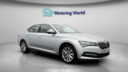 Silver Used 2023 Skoda Superb SE Hatchback | £17,500 (Fair price)