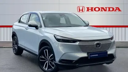 Używany Honda HR-V Elegance 131 KM (96 kW) 2024 SUV