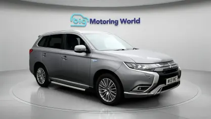 Used Mitsubishi Outlander P-HEV 224 HP (164 kW) 2020 Estate