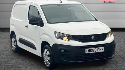Used Peugeot Partner 102 HP (75 kW) 2021 MPV