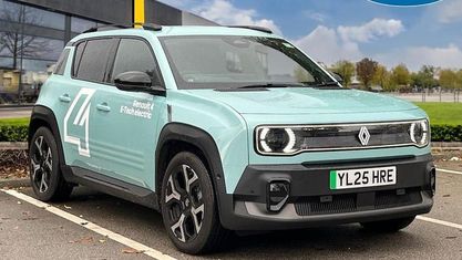 Usado Renault R4 Komfort 110 kW (150 HP) 2025 Carrinha