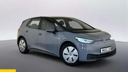 Usado VW ID.3 Pro 106 kW (145 CV) 2022 Gris Utilitario