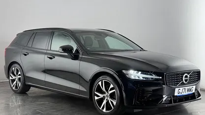 Used Volvo V60 R-Design 340 HP (250 kW) 2021 Estate