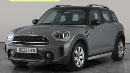 Begagnad Mini Cooper S Classic 220 HK (161 kW) 2022 Halvkombi