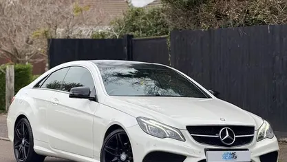 Used Mercedes E220 AMG line 177 HP (130 kW) 2016 White Coupe