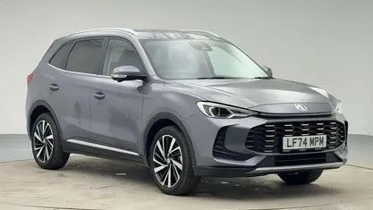 Used 2025 MG ZS Trophy Hatchback | £17,890 (Fair price)