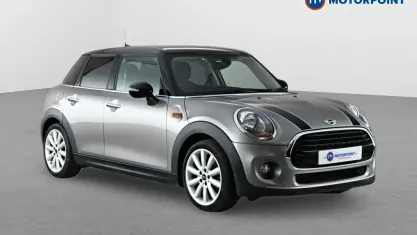 Used Mini Cooper Hatch 136 HP (100 kW) 2017 Silver Hatchback