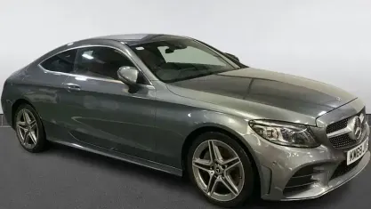Begagnad Mercedes C300 AMG Line Premium 258 HK (189 kW) 2019 Grå Sportkupé