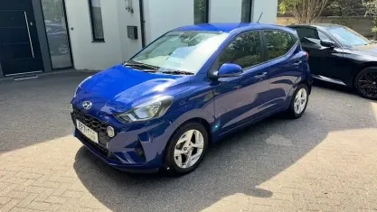 Used Hyundai i10 SE 67 HP (49 kW) 2023 Hatchback