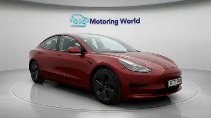 Used Tesla Model 3 Standard Range Plus 222 kW (302 HP) 2021 Sedan