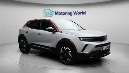 Używany Vauxhall Mokka 100 kW (136 KM) 2024 Szary SUV