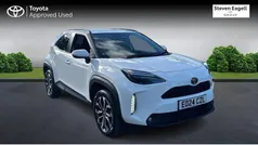 Used 2025 Toyota Yaris Hybrid Design Estate | £22,407 (Fair price)