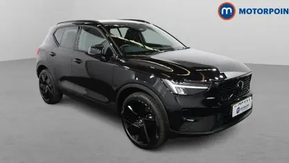 Usado Volvo XC40 Plus 163 HP (119 kW) 2025 SUV