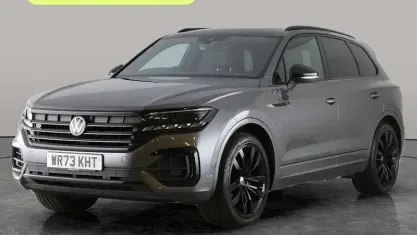 Second-hand VW Touareg Black Edition 286 CP (210 kW) 2022 Gri SUV