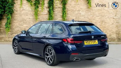 Used BMW 520 M Sport 190 HP (139 kW) 2023 Blue Estate