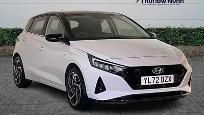 Used Hyundai i20 Ultimate 101 HP (74 kW) 2023 White Hatchback