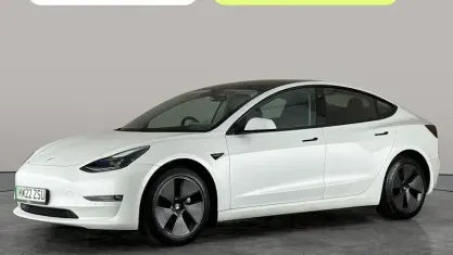 Used Tesla Model 3 Long Range AWD 366 kW (498 HP) 2022 White Sedan