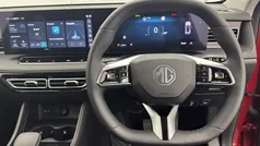 Used 2025 MG HS Trophy SUV | £22,199 (Fair price)