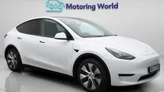 White Used 2022 Tesla Model Y Long Range AWD SUV | £24,000 (Fair price)
