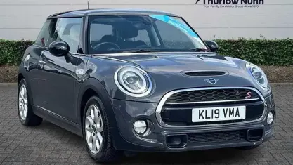 Used Mini Cooper S Classic 192 HP (141 kW) 2019 Grey Hatchback