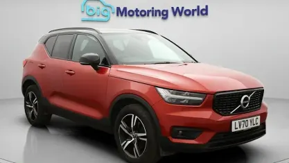 Used Volvo XC40 R-Design 197 HP (144 kW) 2020 Red SUV