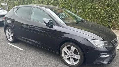 Black Used 2017 Seat Leon FR Hatchback | £11,999 (Fair price)