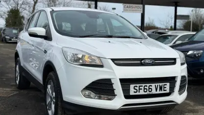 Used Ford Kuga Zetec 150 HP (110 kW) 2016 White SUV