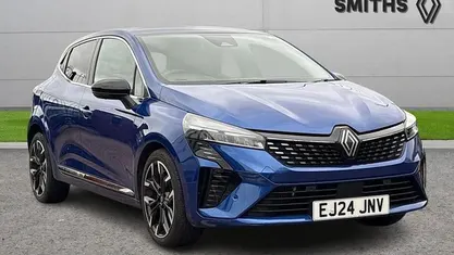 Used Renault Clio V Techno 90 HP (66 kW) 2024 Hatchback