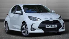 White Used 2024 Toyota Yaris Hybrid Hatchback | £19,250 (Fair price)