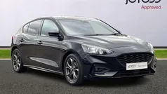 Black Used 2018 Ford Focus ST-Line Hatchback | £10,000 (Fair price)