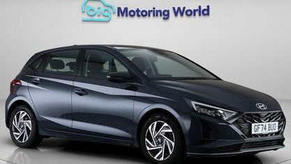 Second-hand Hyundai i20 Advanced 101 CP (74 kW) 2024 Gri Hatchback