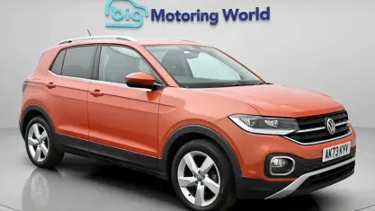 Usado VW T-Cross SEL 110 HP (80 kW) 2023 Laranja SUV