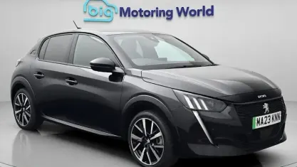 Used Peugeot e-208 GT 100 kW (136 HP) 2023 Black Hatchback