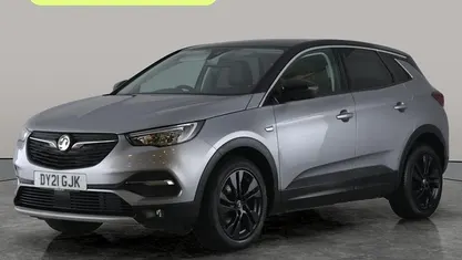 Used Vauxhall Grandland X SRi 131 HP (96 kW) 2021 SUV